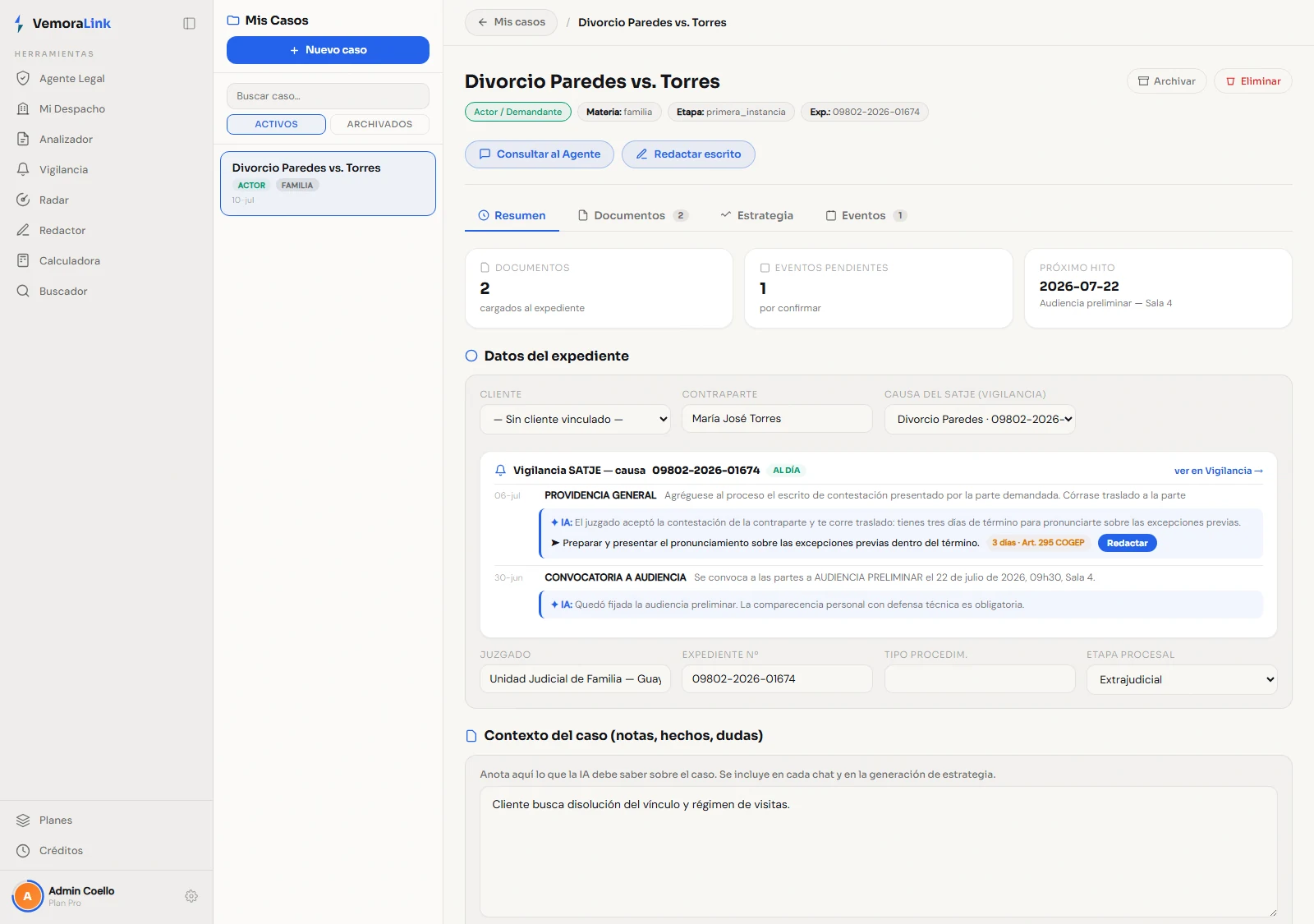 Mi Despacho de VemoraLink: el detalle de un caso con sus datos, la causa del SATJE vinculada, el análisis de la IA de cada actuación y las acciones para consultar al Agente o redactar un escrito